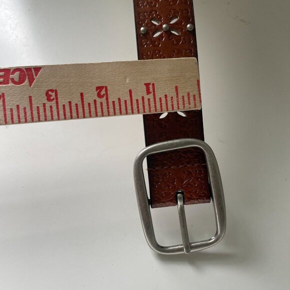 Leather Embossed Studded Cutout Floral Belt Women's Brown Wester Country Casual - Picture 10 of 10
